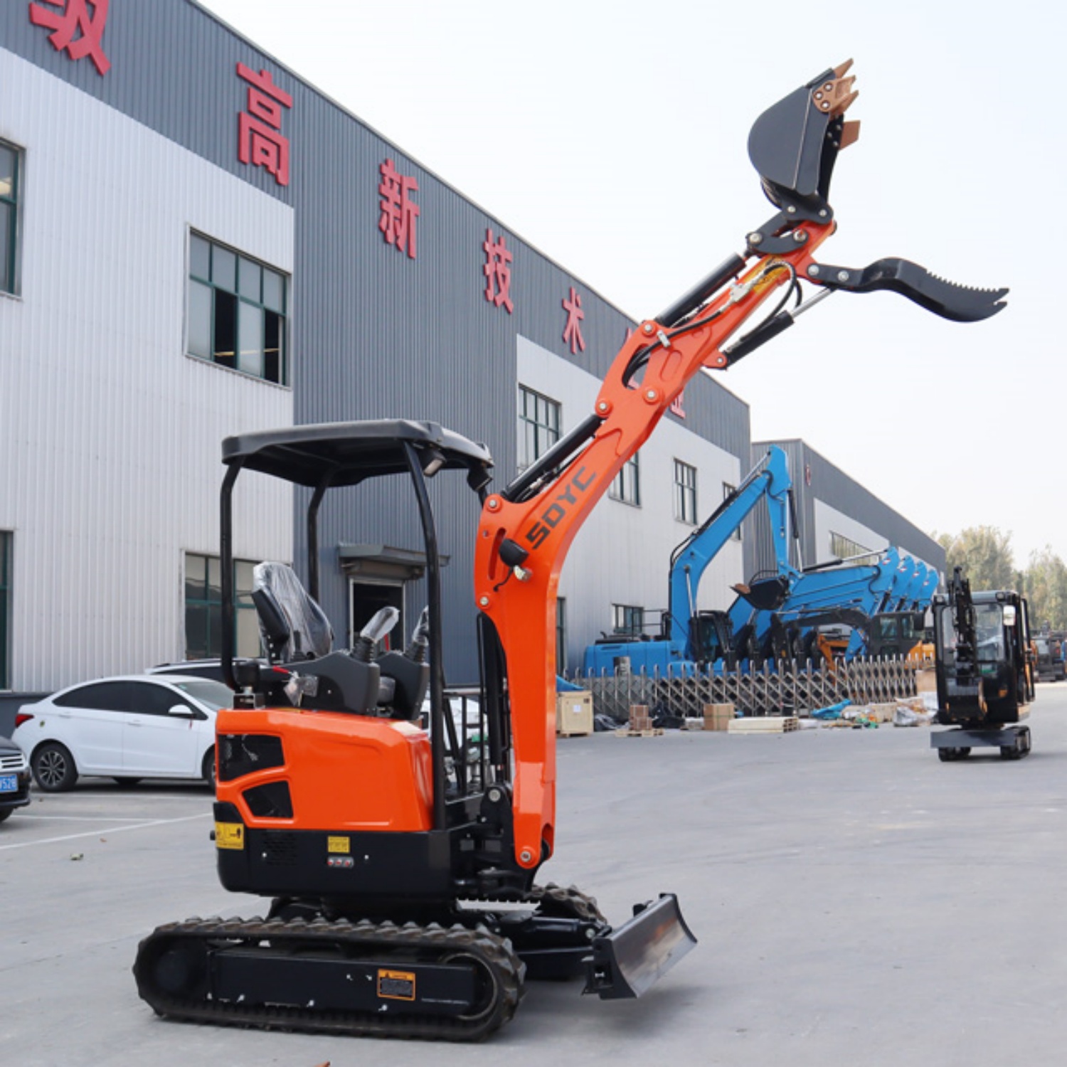 맞춤형 유압 크롤러 굴삭기 CE EPA 유로 5 중장비 - Heavy Equipment Landscaping 리뷰 및 가격