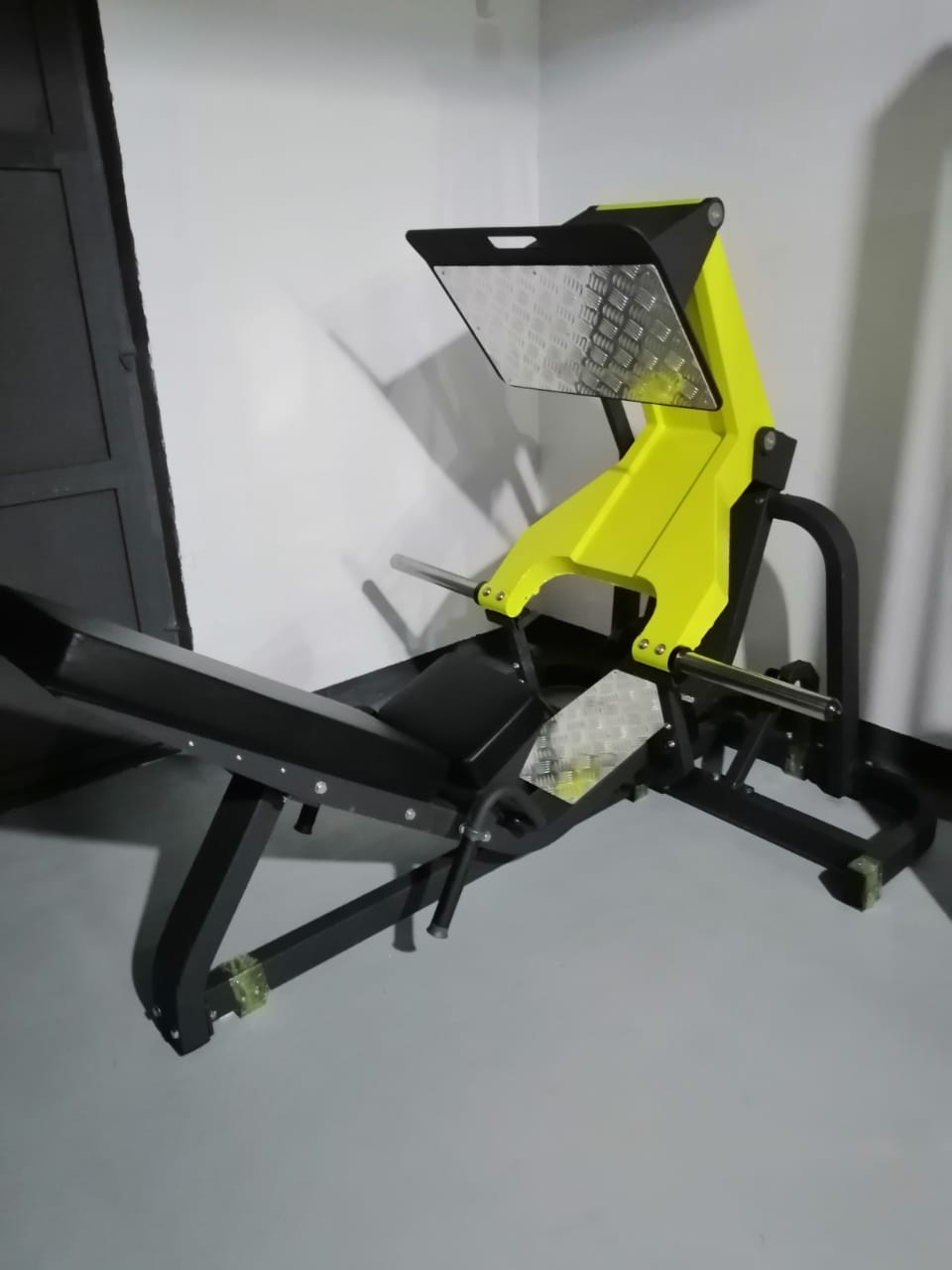 헤비 듀티 쿼드 & 글루트 트레이너, 상업용 하체 트레 - Heavy Equipment Center 리뷰 및 가격